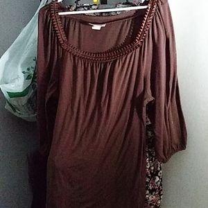 Dark chocolate brown used top